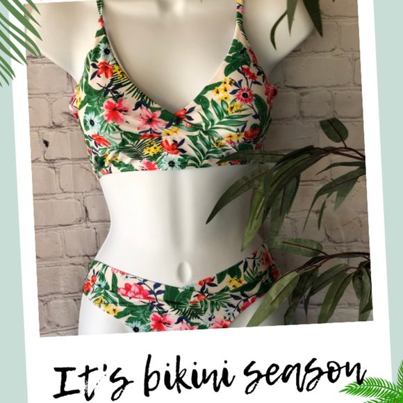 Tropicana Cutie Bikini Pair in Green-Multi - Picture 10 of 10